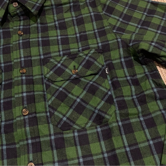 Aritzia TNA Plaid Button-Up in Kenna Total Eclipse / Juniper Green (XS) - Picture 7 of 10
